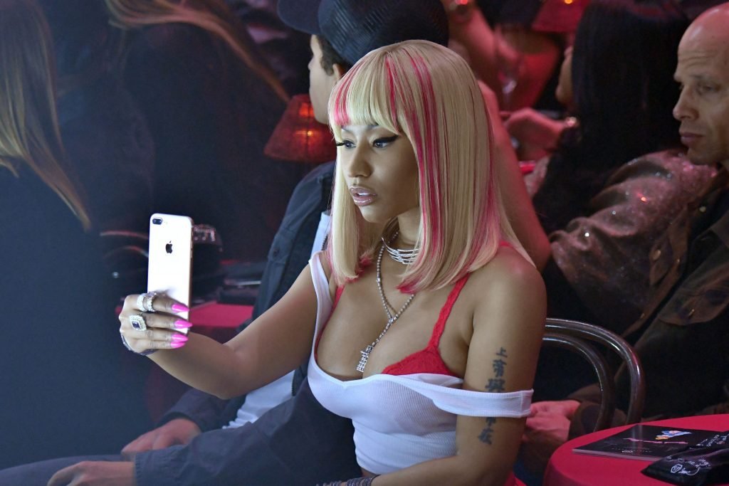 Nicki Minaj Sexy (17 Photos)