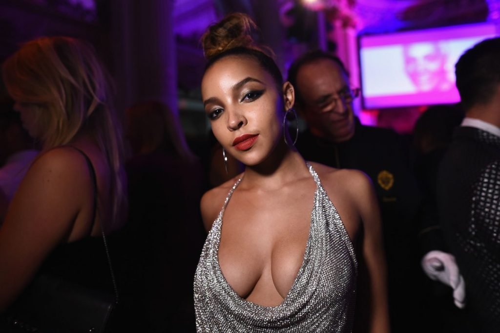 Tinashe Sexy (10 Photos)