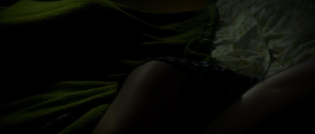 Bella Thorne Sexy – Amityville: The Awakening (2017) HD 1080p