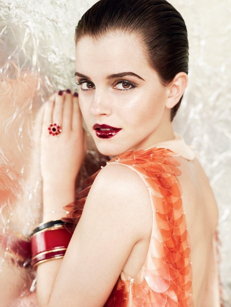 Emma Watson Sexy (8 Photos)