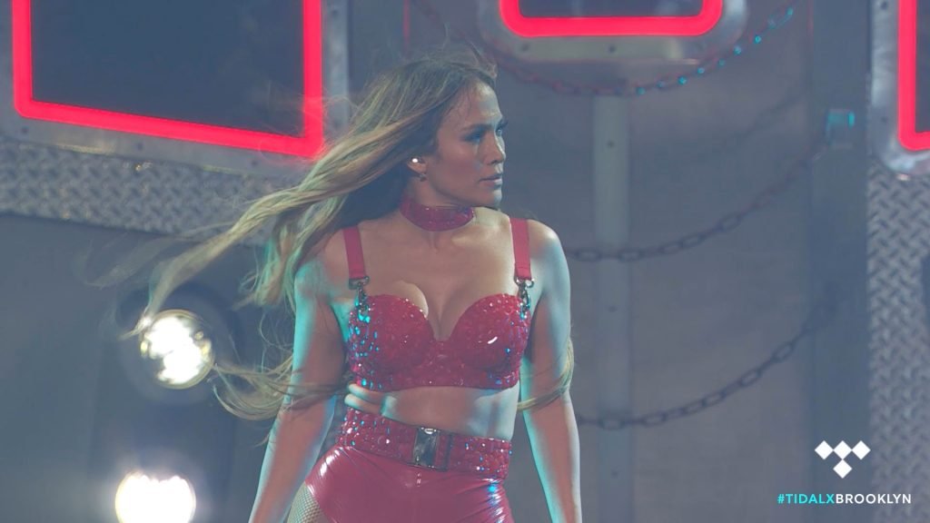 Jennifer Lopez Sexy (49 Photos + GIFs &amp; Video)