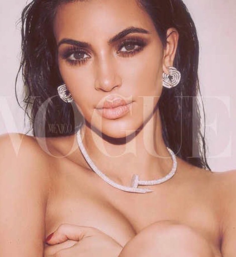 Kim Kardashian Sexy (1 New Photo)