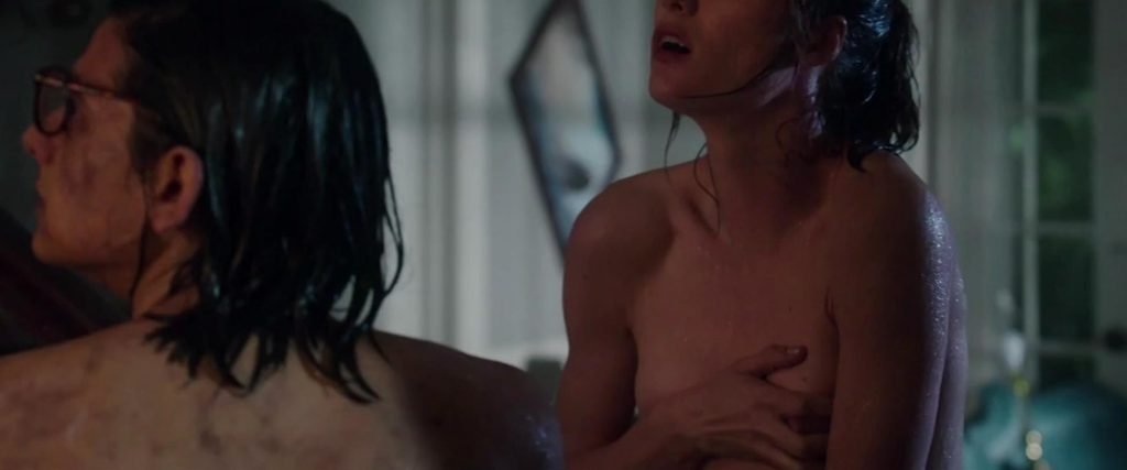Mackenzie Davis Nude, Vanessa Hudgens Sexy – Freaks of Nature (2015) HD 1080p