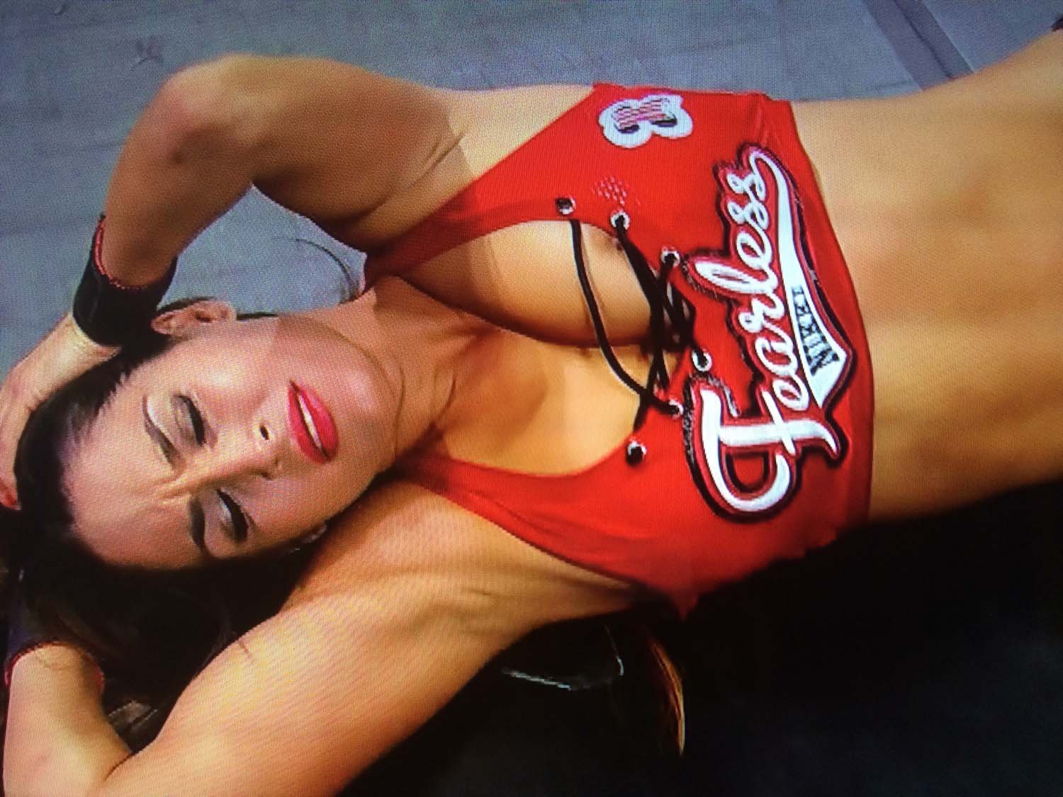 Nikki bella nipslip