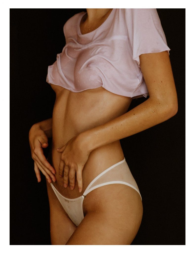 Briahna Nicole Gilbert Nude &amp; Sexy (25 Photos)