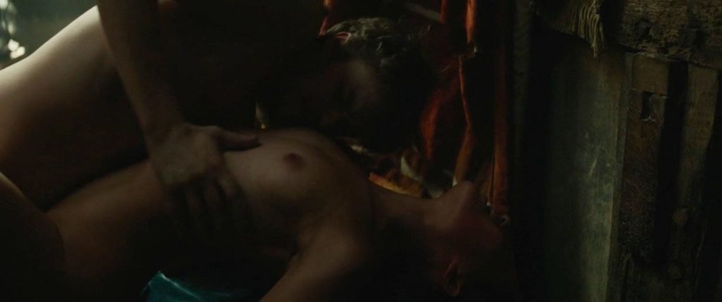 Cara Delevingne, Holliday Grainger, Alicia Vikander Nude – Tulip Fever (2017) HD 720p