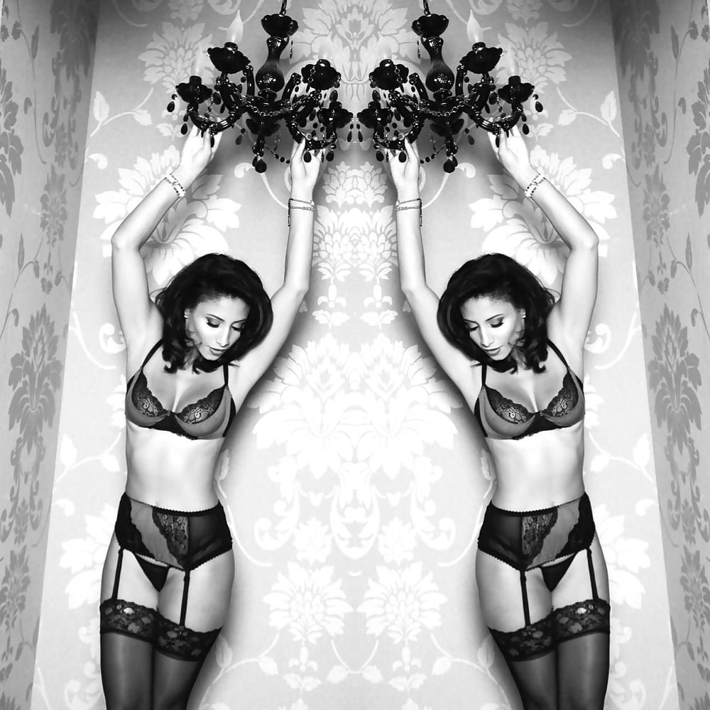 Kayleigh Morris Nude &amp; Sexy (29 Photos)