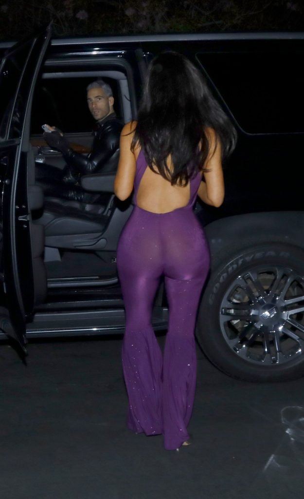 Kim Kardashian Sexy (29 New Photos)