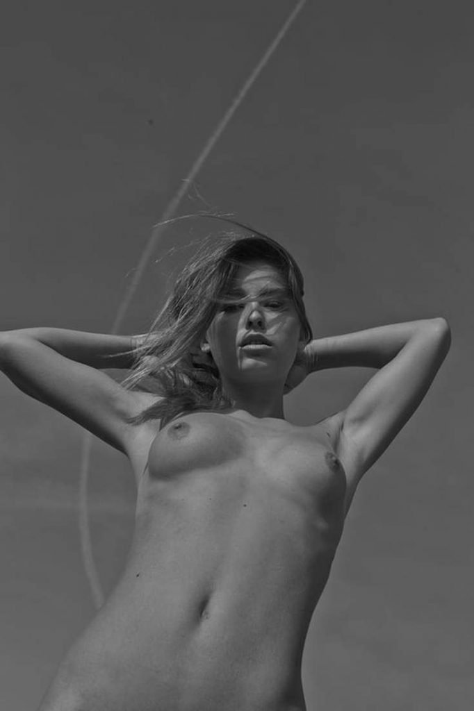 Marisa Papen Naked (14 New Photos)