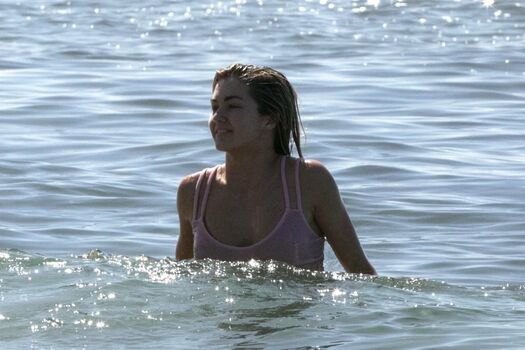 Lindsay Arnold / lindsarnold / lindsayarnold Nude Leaks Photo 40