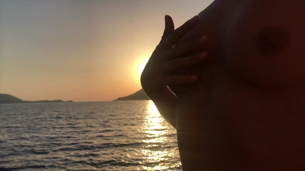 Marisa Papen Nude &amp; Sexy (56 Photos + Gifs &amp; Video)