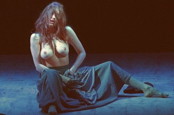 Anna Chipovskaya Topless (9 Photos)