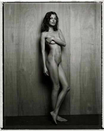 Aurelie Claudel / aurelieclaudel Nude Leaks Photo 1