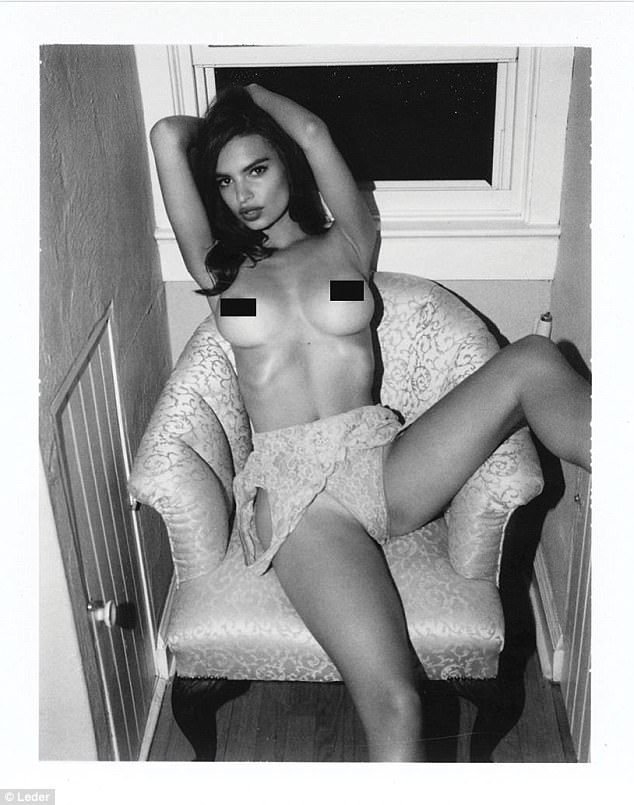 Emily Ratajkowski Nude &amp; Sexy (9 Photos)
