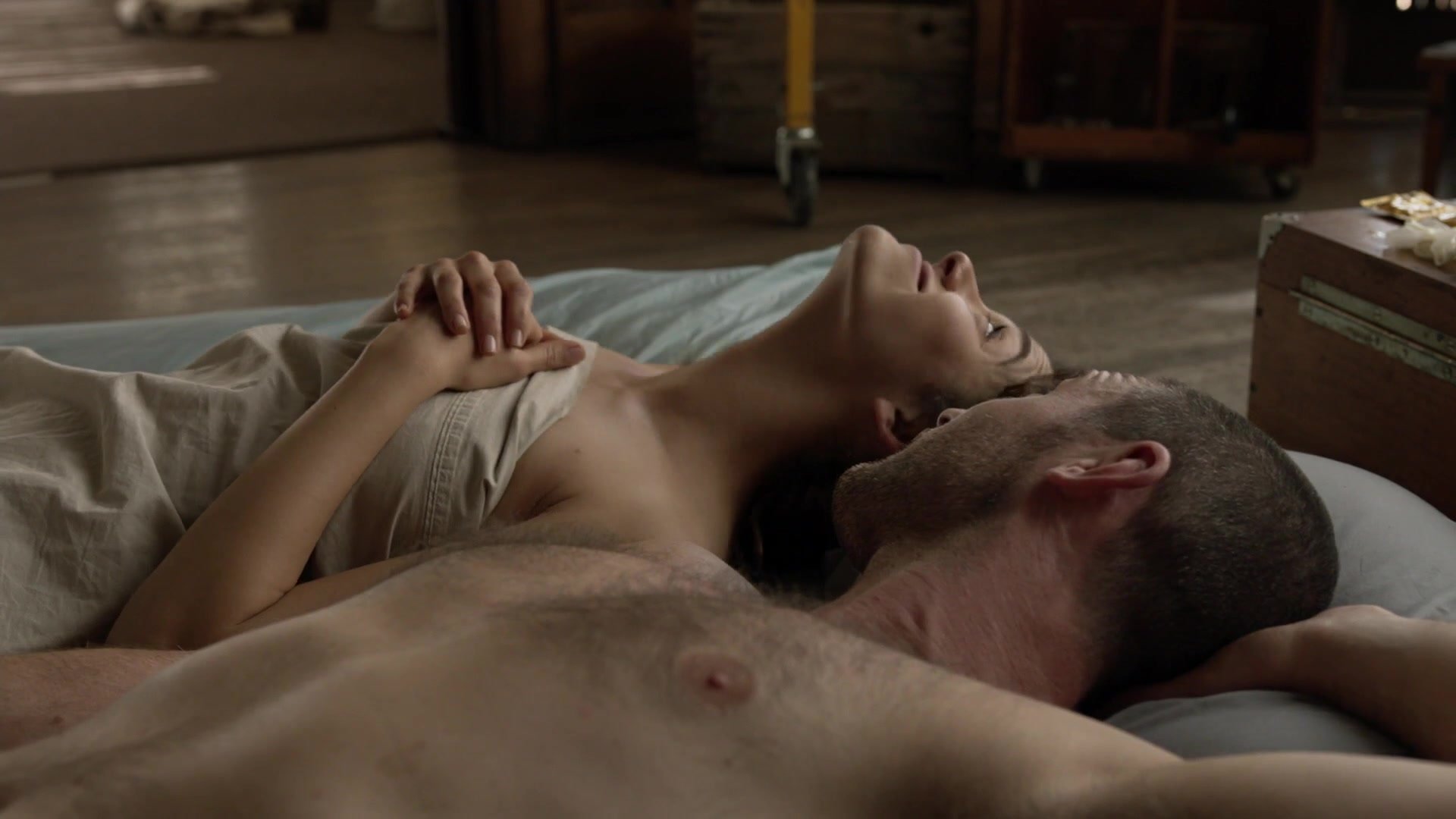 Emmy Rossum Nude - Shameless (2017) s08e10 - HD 1080p.