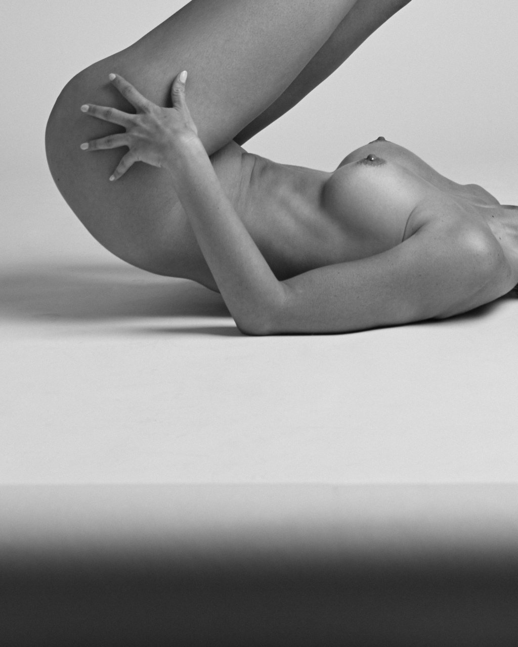 Tahlia Paris Full Nude Gallery Instagram Model