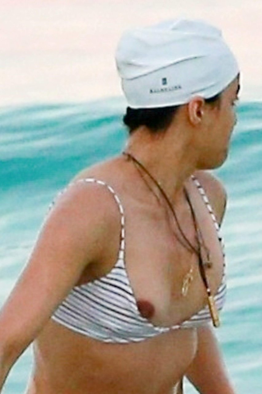 Michelle Rodriguez Nip Slip