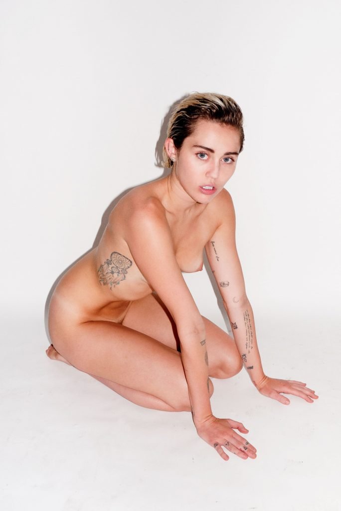 Miley virus naked