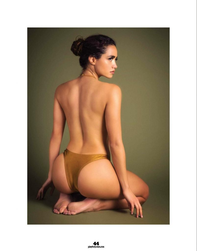 Renée Valeria (Reva) Nude &amp; Sexy (15 Photos)
