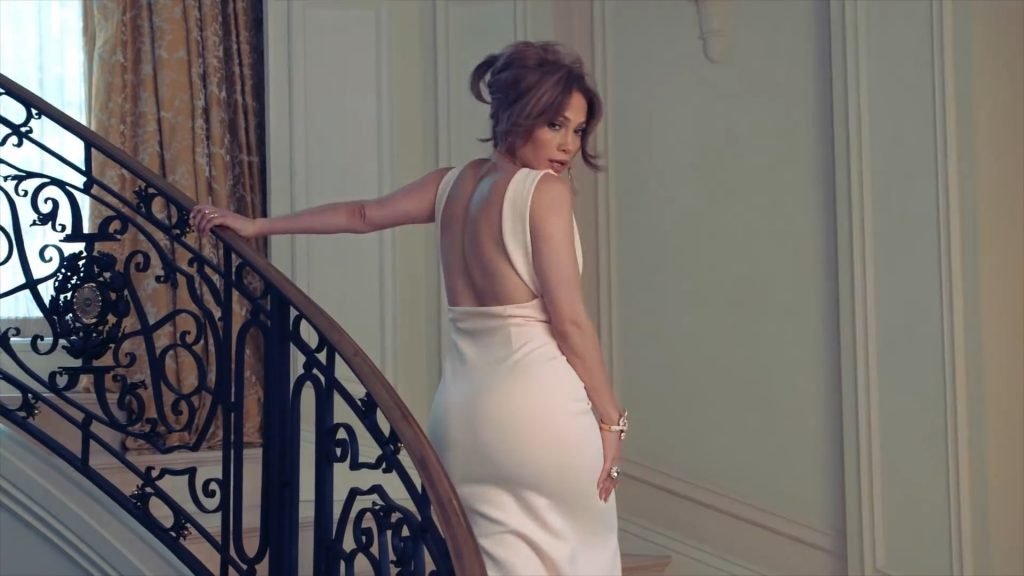 Jennifer Lopez Sexy (41 Photos + Video)