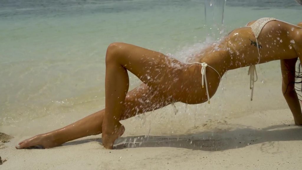 Alexis Ren Uncovered – 2018 Sports Illustrated Swimsuit Issue (65 Pics + Gifs &amp; Video)