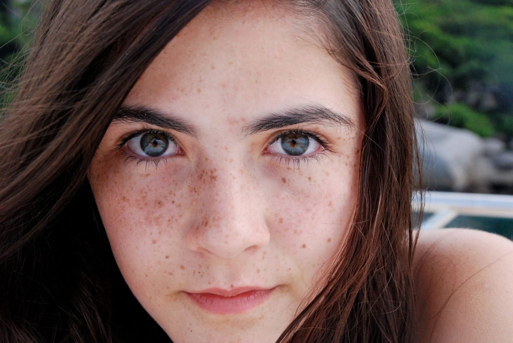 Isabelle Fuhrman Nude &amp; Sexy (18 Photos + Gif &amp; Video)