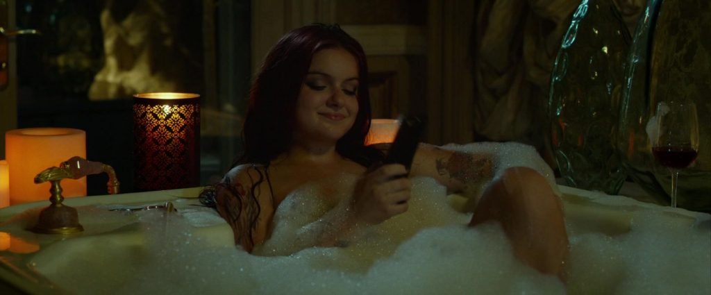 Ariel Winter Nude – The Last Movie Star (2017) HD 1080p