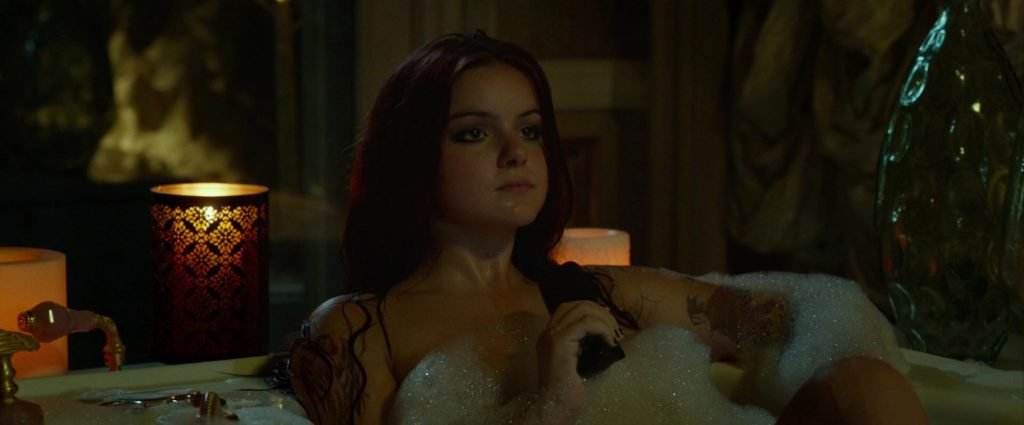 Ariel Winter Nude – The Last Movie Star (2017) HD 1080p