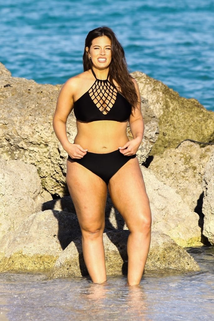 Ashley Graham Looks Like A Sexy Hippo (41 Photos)