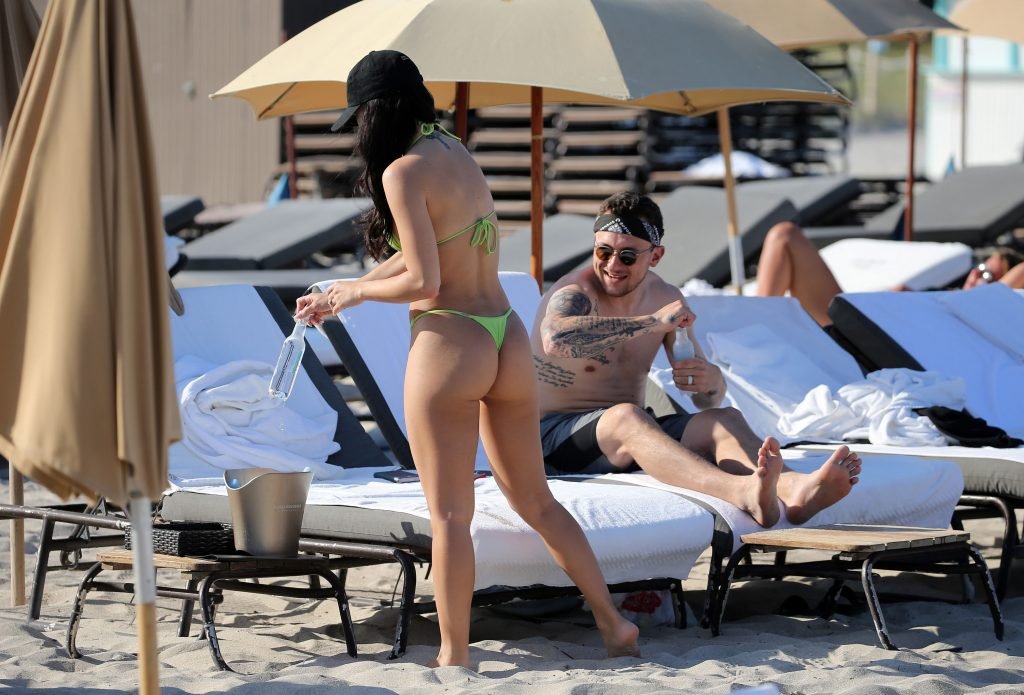 Bre Manziel Flaunts Her Booty In A Green Thong Bikini (28 Photos)