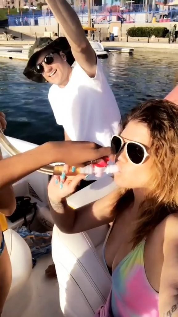 Chanel West Coast Parties With Friends (31 Pics + Gifs &amp; Video)