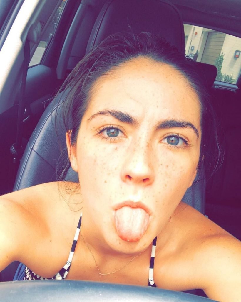 Isabelle Fuhrman Nude &amp; Sexy (18 Photos + Gif &amp; Video)