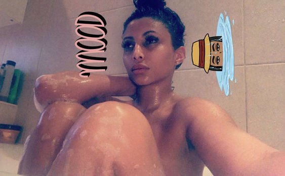 Kayleigh Morris Nude &amp; Sexy (27 Photos)