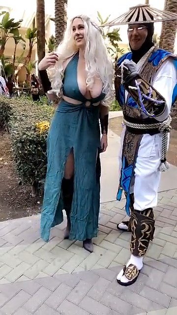 Maitland Ward Bares All In GoT Cosplay Outfit (61 Photos + Gifs)