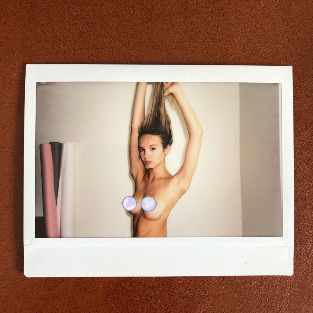 Morgan Fletchall Nude &amp; Sexy (15 Photos)