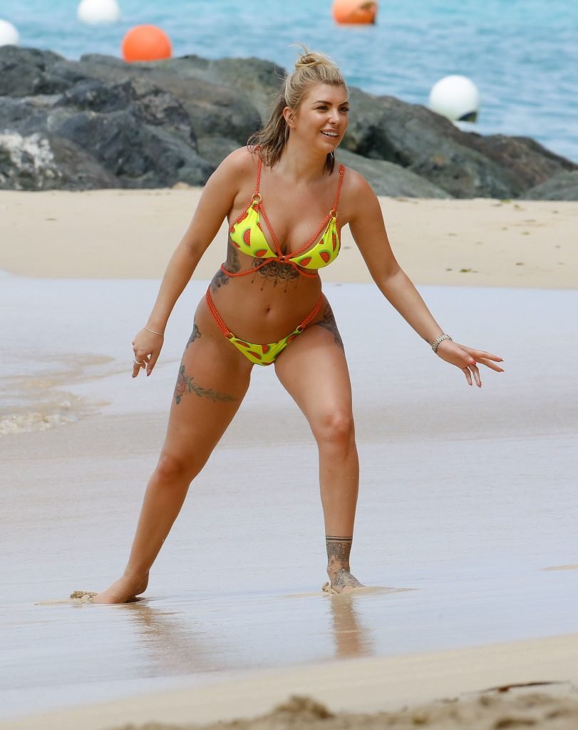 Olivia Buckland Displays Her Tattooed Body in Barbados (29 Photos + Video)