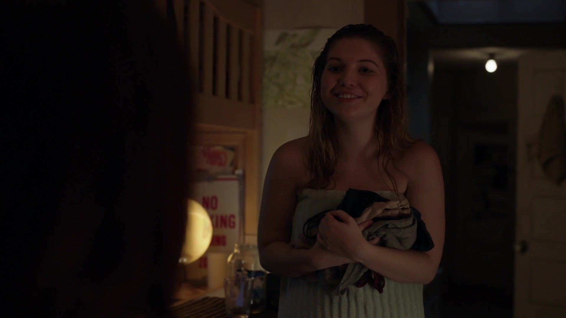 Sammi Hanratty is hot in these sexy scenes from Shameless. 