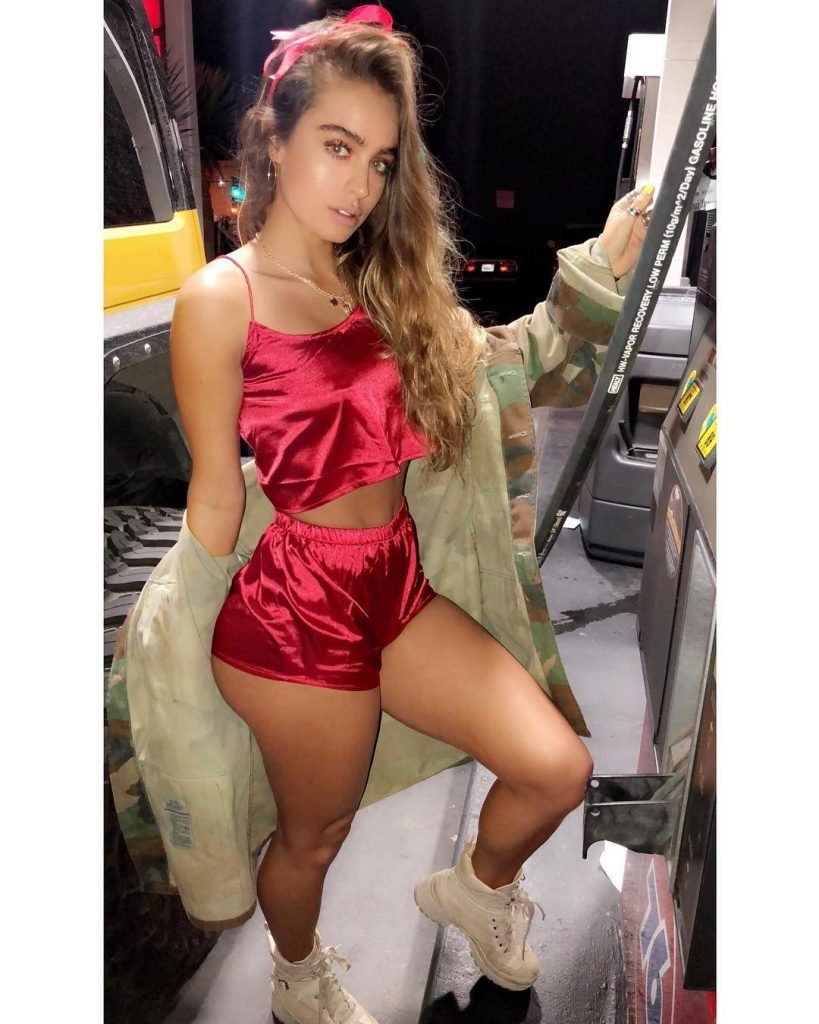 Sommer Ray Sexy (43 Pics + Gifs)