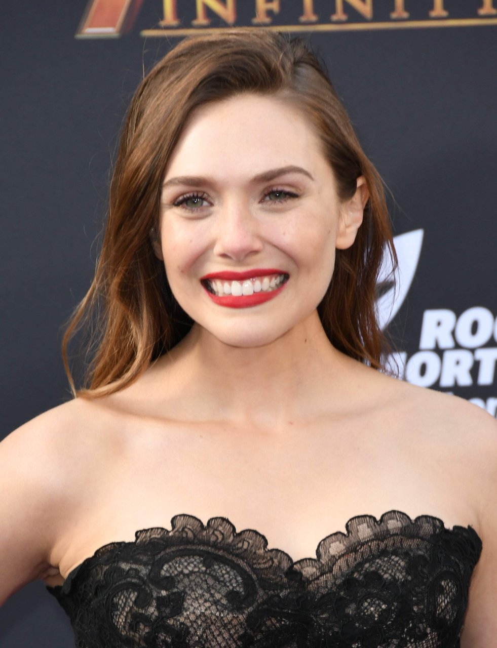 981px x 1280px - Elizabeth Olsen Nude Photos and Videos | #TheFappening