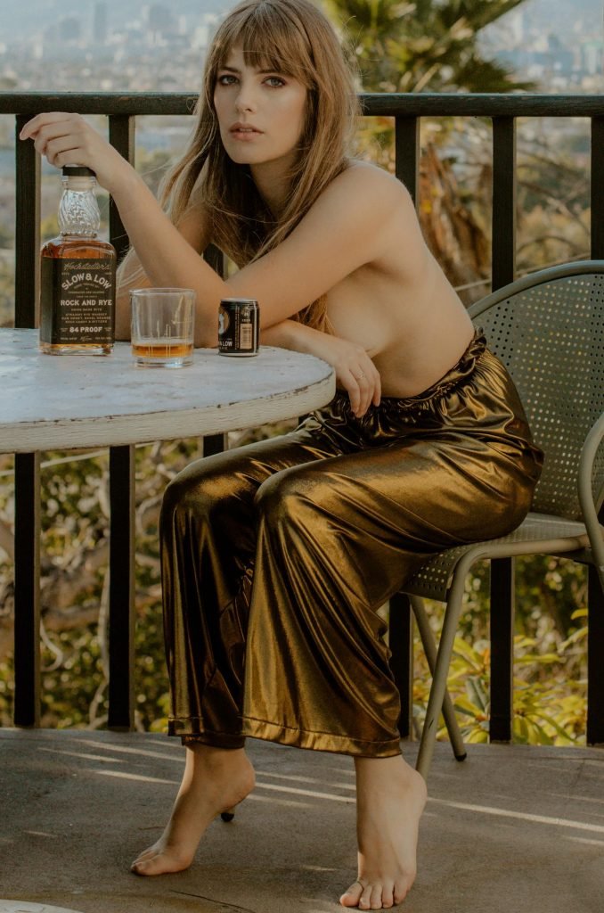 Emily Labowe, Jordan Gray Nude &amp; Sexy (25 Photos)