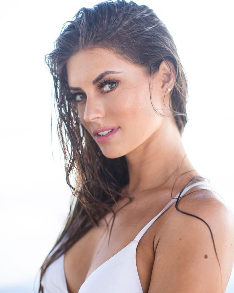 Hannah Stocking Sexy (148 Photos + Videos)