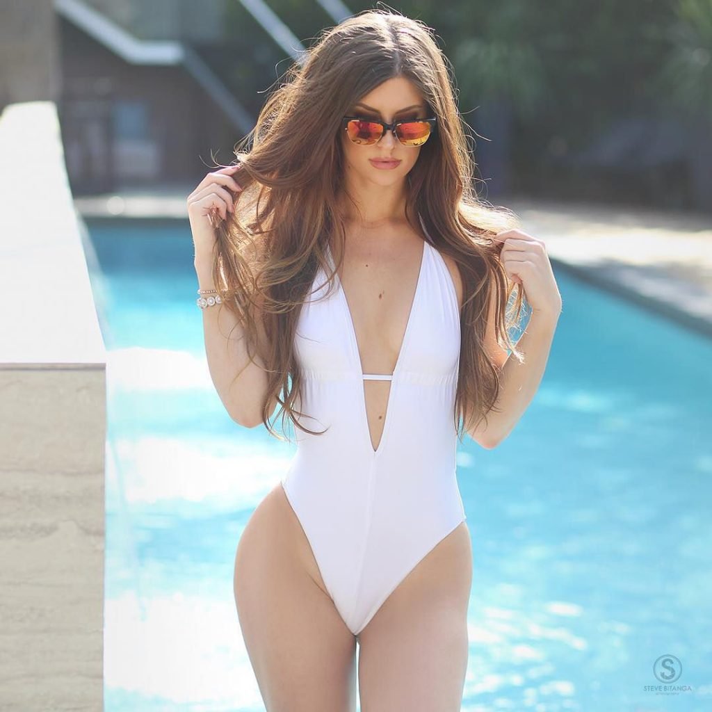 Hannah Stocking Sexy (148 Photos + Videos)