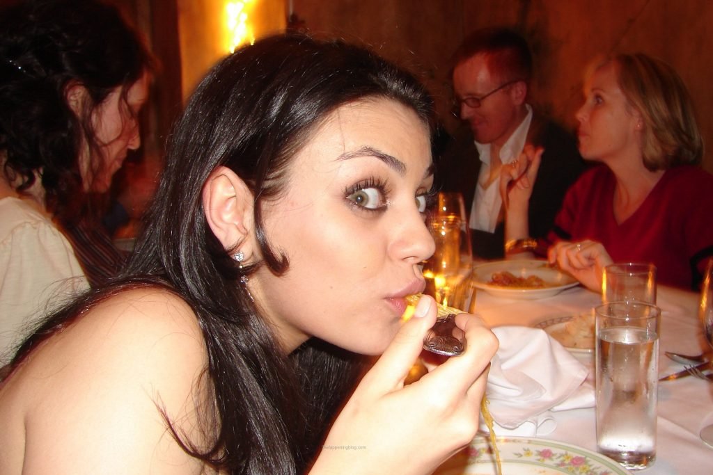 Mila Kunis Sexy Leaked Fappening (25 Photos)