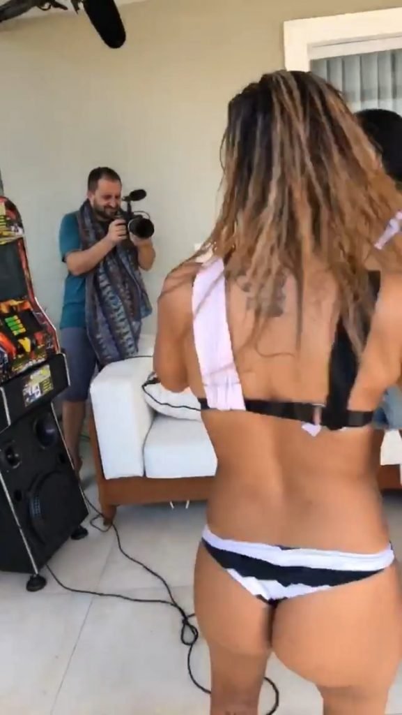 Anitta Sexy (19 Pics + Video)