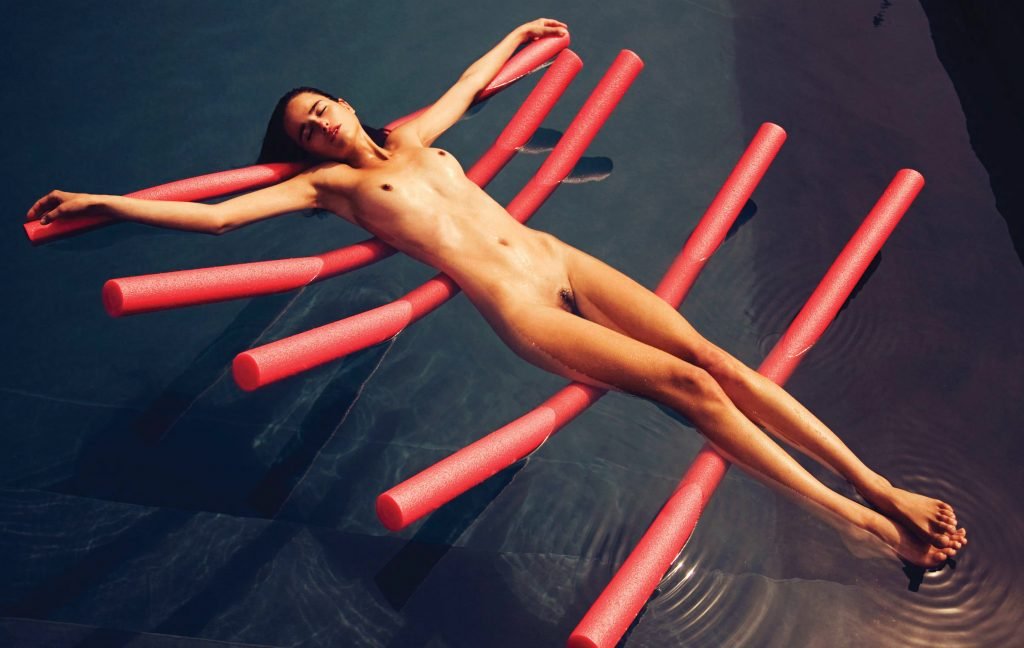 Loulou Robert Nude &amp; Sexy (42 Photos + Videos)