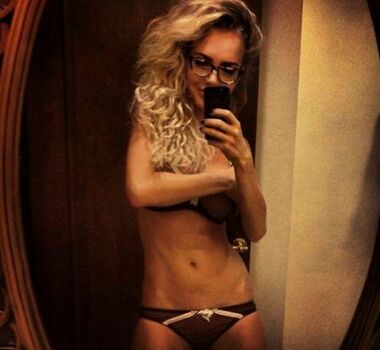 Masha Malinovskaya / malinovskaya_tv Nude Leaks Photo 4