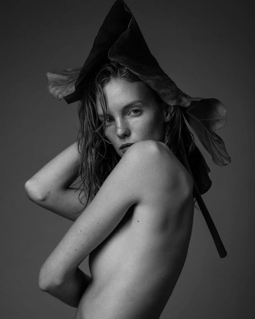 Here are the nude B&W photos of Clara Settje by Michal Rzepecki for Osp...