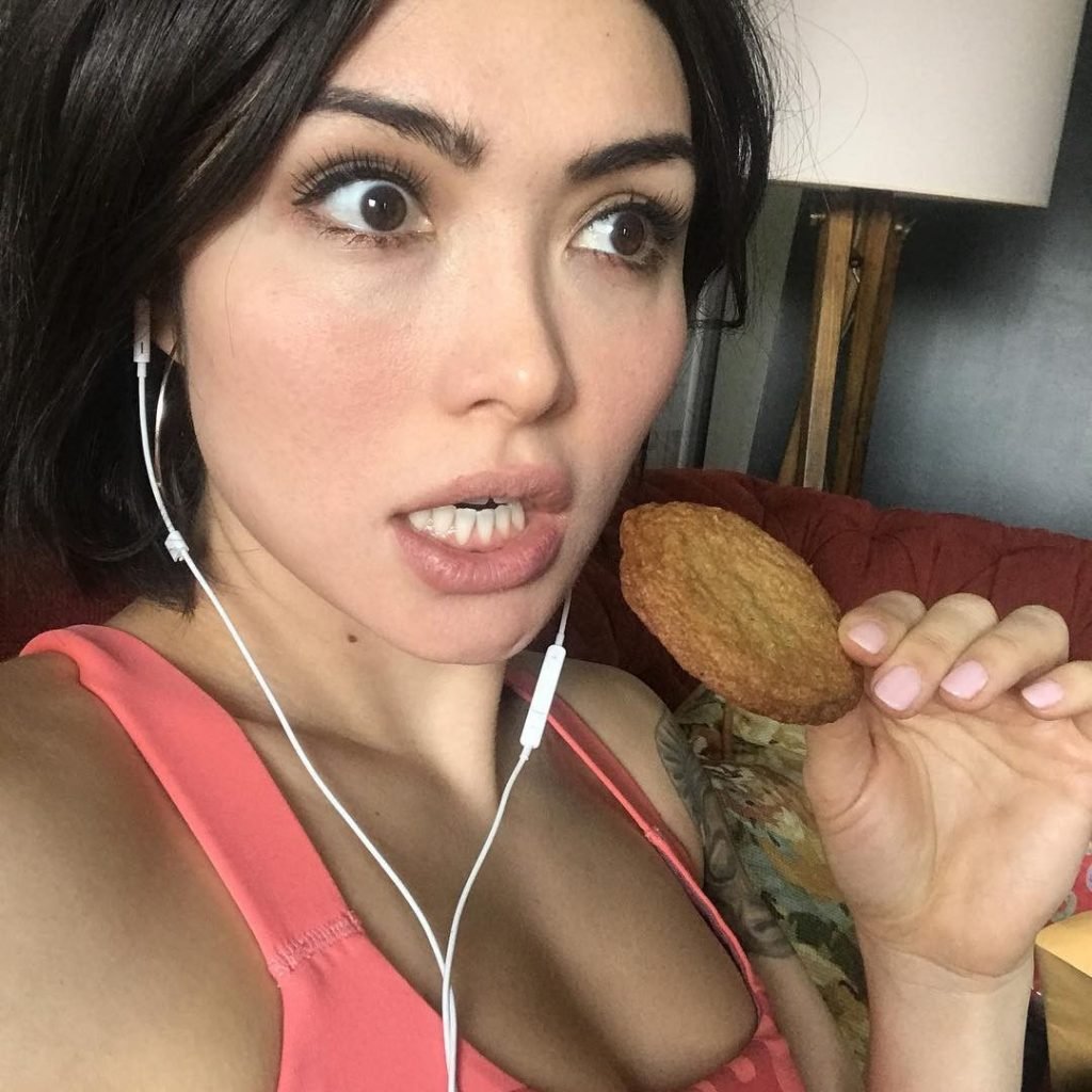 Daniella Pineda Tits