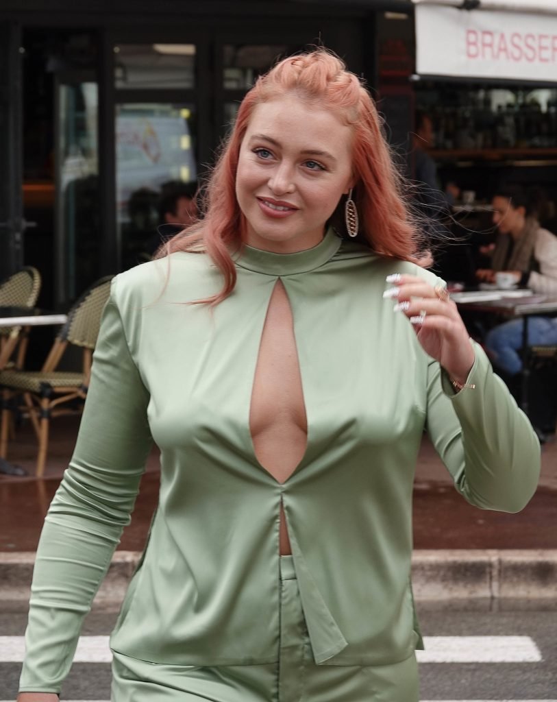 Iskra Lawrence Sexy (97 Photos)