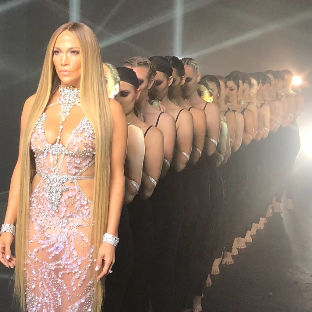 Jennifer Lopez Sexy (13 Pics + Gifs &amp; Video)